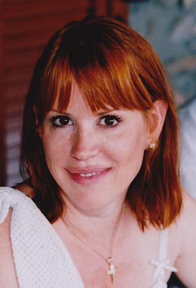 Molly Ringwald age, height, weight, body