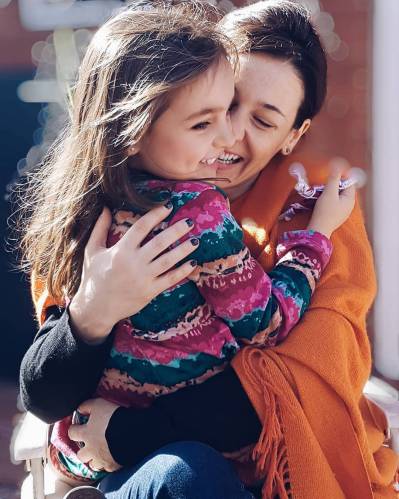 Magela Zanotta with daughter